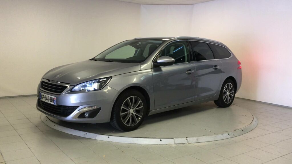 PEUGEOT 308 II SW 1.2 E-THP 130 ALLURE