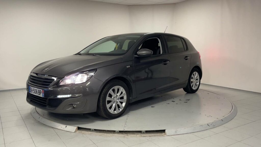 Peugeot 308 ii 1.2 puretech s&s 110 style