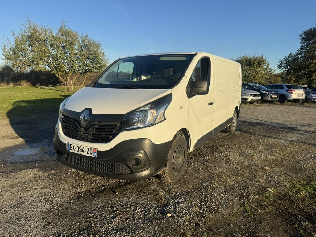Renault trafic iii fourgon grand confort l2h1 1200 dci 120 e6